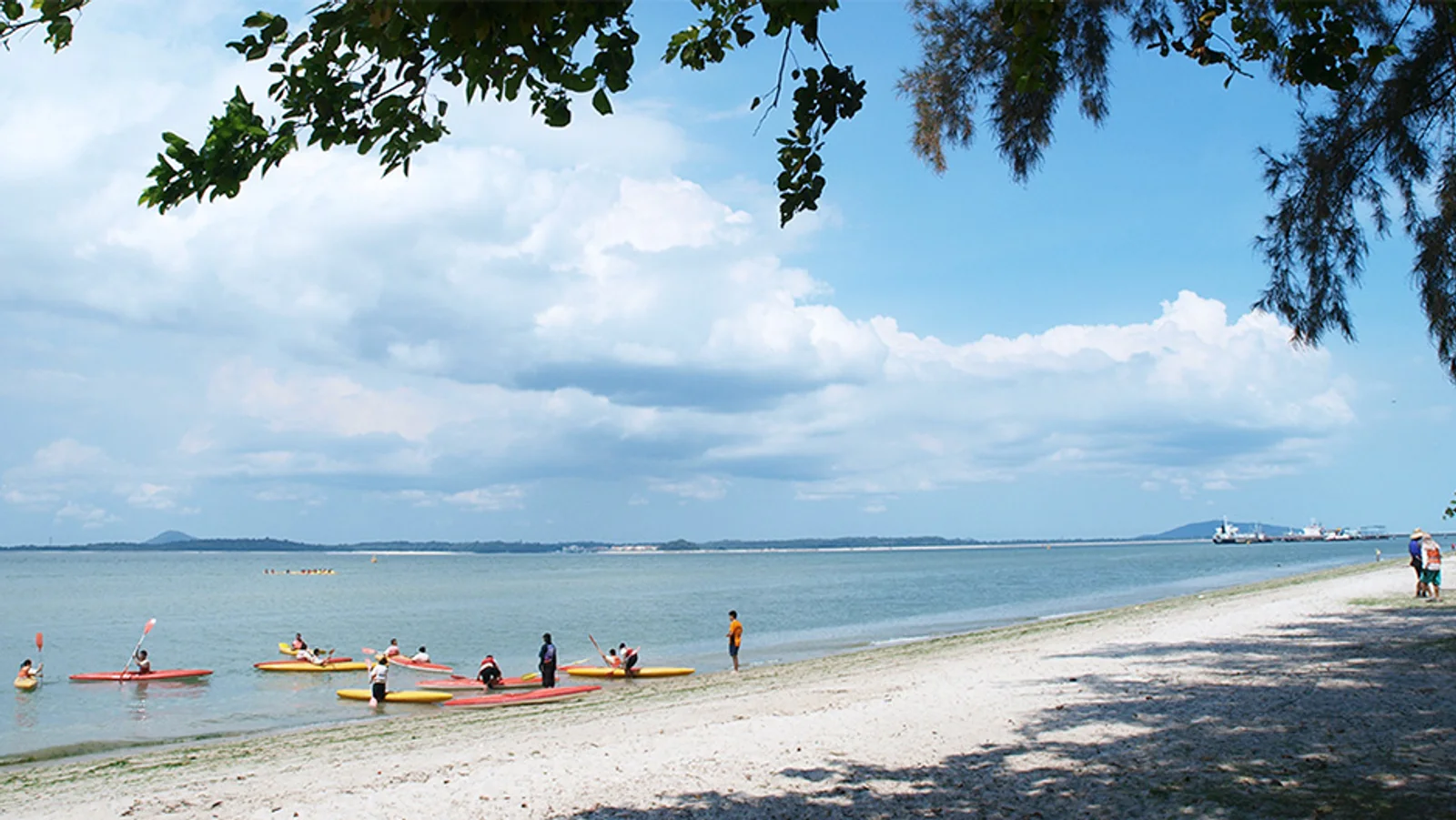 Photo 1 of Changi Beach Park